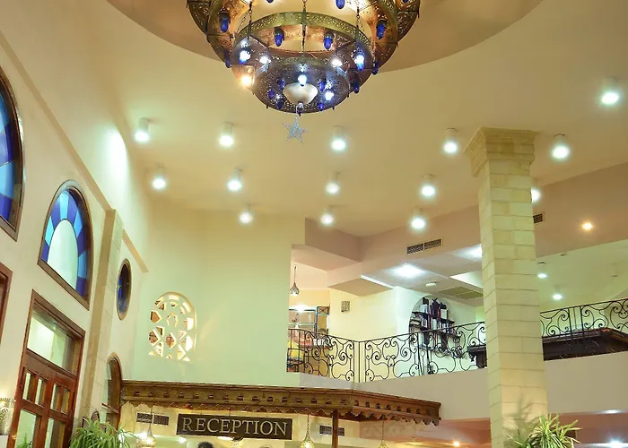 Tropitel Oasis 4* Dahab