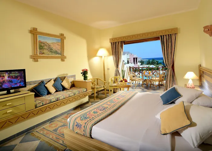 Tropitel Oasis Resort 4*