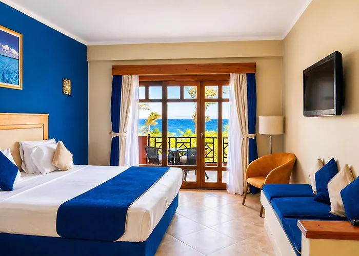 Tropitel Oasis 4*