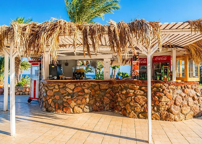 Tropitel Oasis Resort 4*