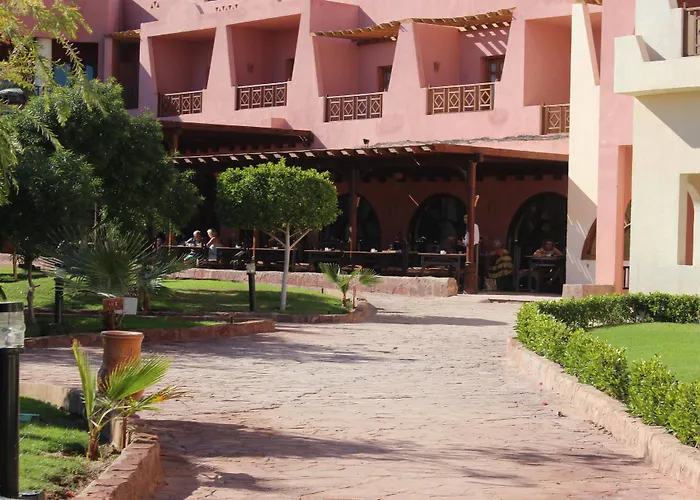 Tropitel Oasis Resort Dahab